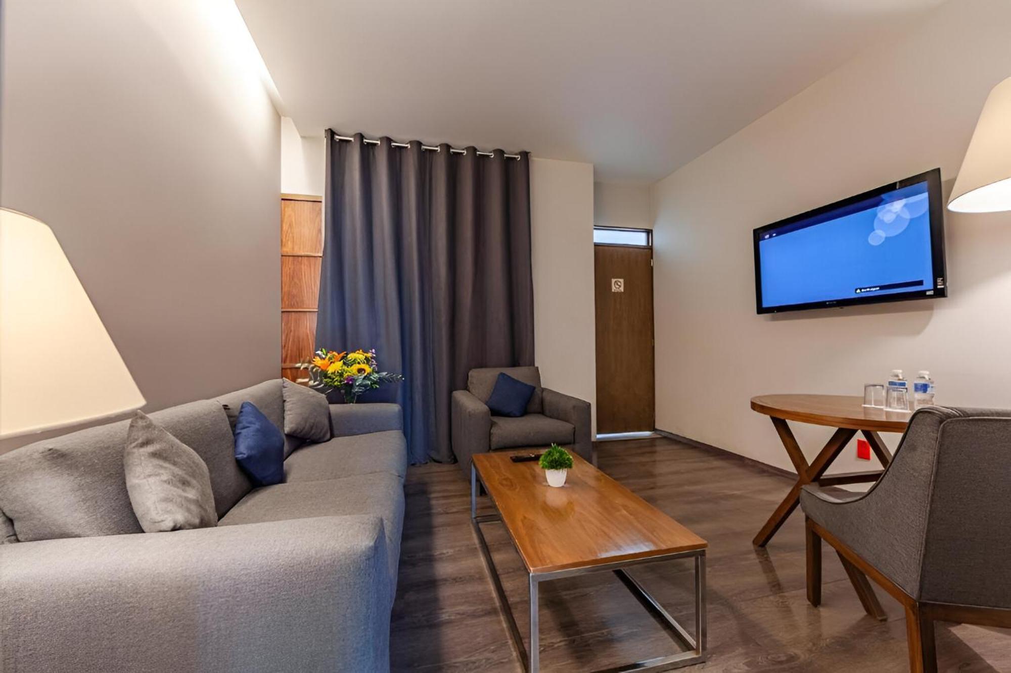 Suites Del Angel Mexico City Exterior photo